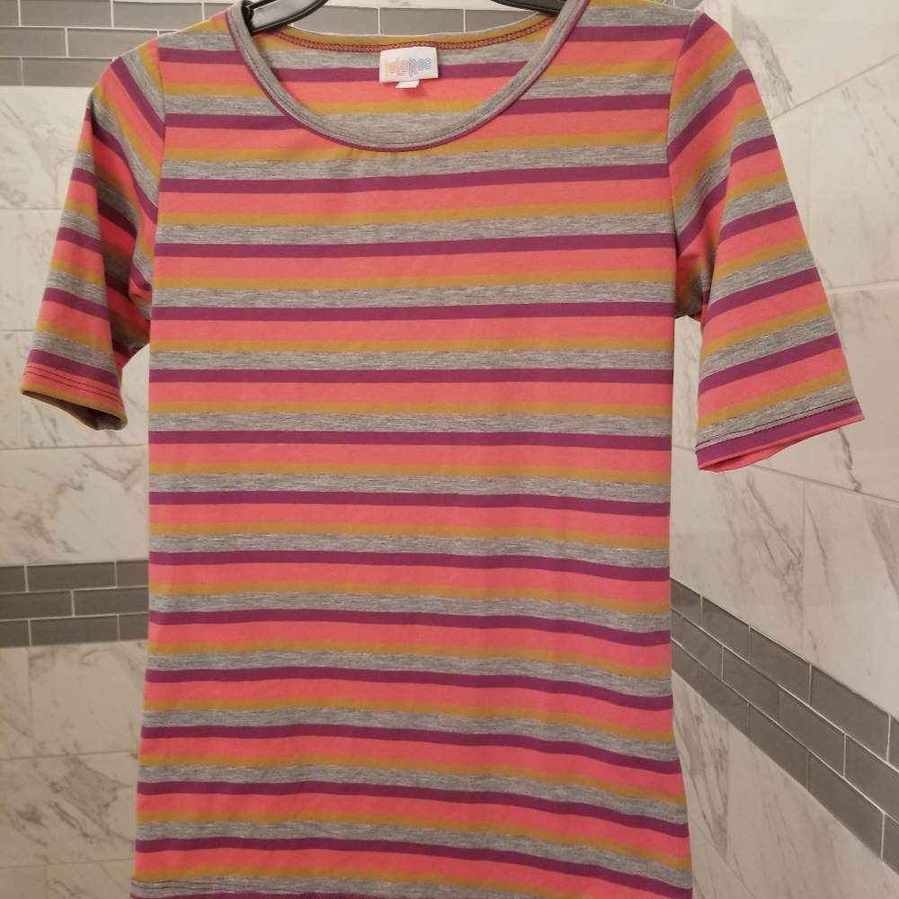 LuLaRoe Short sleeve Striped Tee, size small